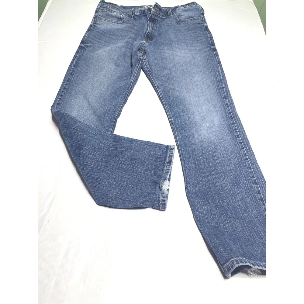 Signature Levi Strauss Mens Straight Leg‎ Blue Jeans Medium Wash 36x32 Stretch